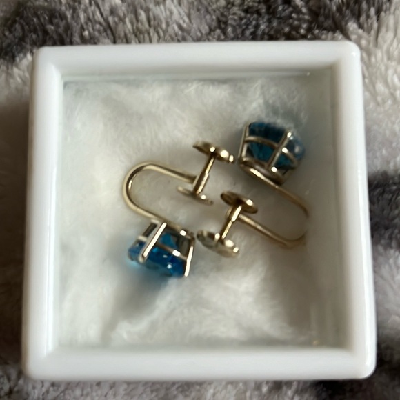 Vintage 14k Blue Topaz Earrings 6cts - Picture 2 of 5
